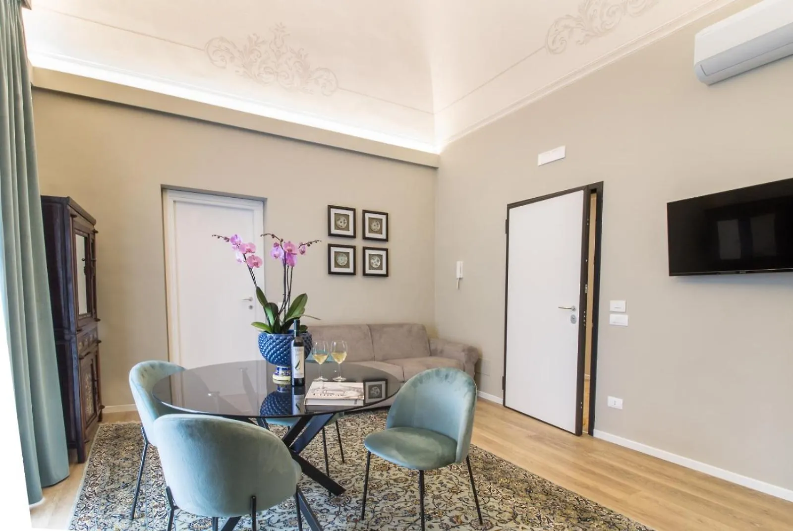 كاتانيا Archimedes Suites